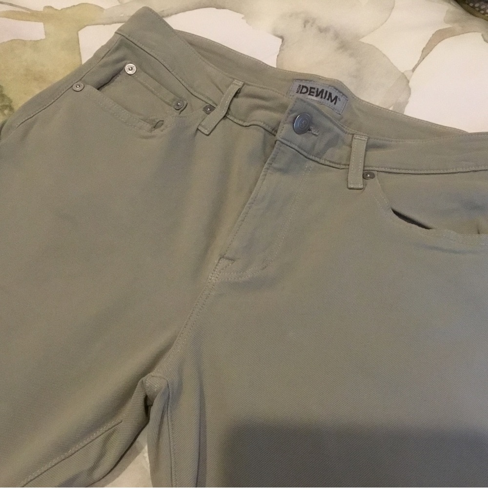 S.M.N. Studio 30 waist